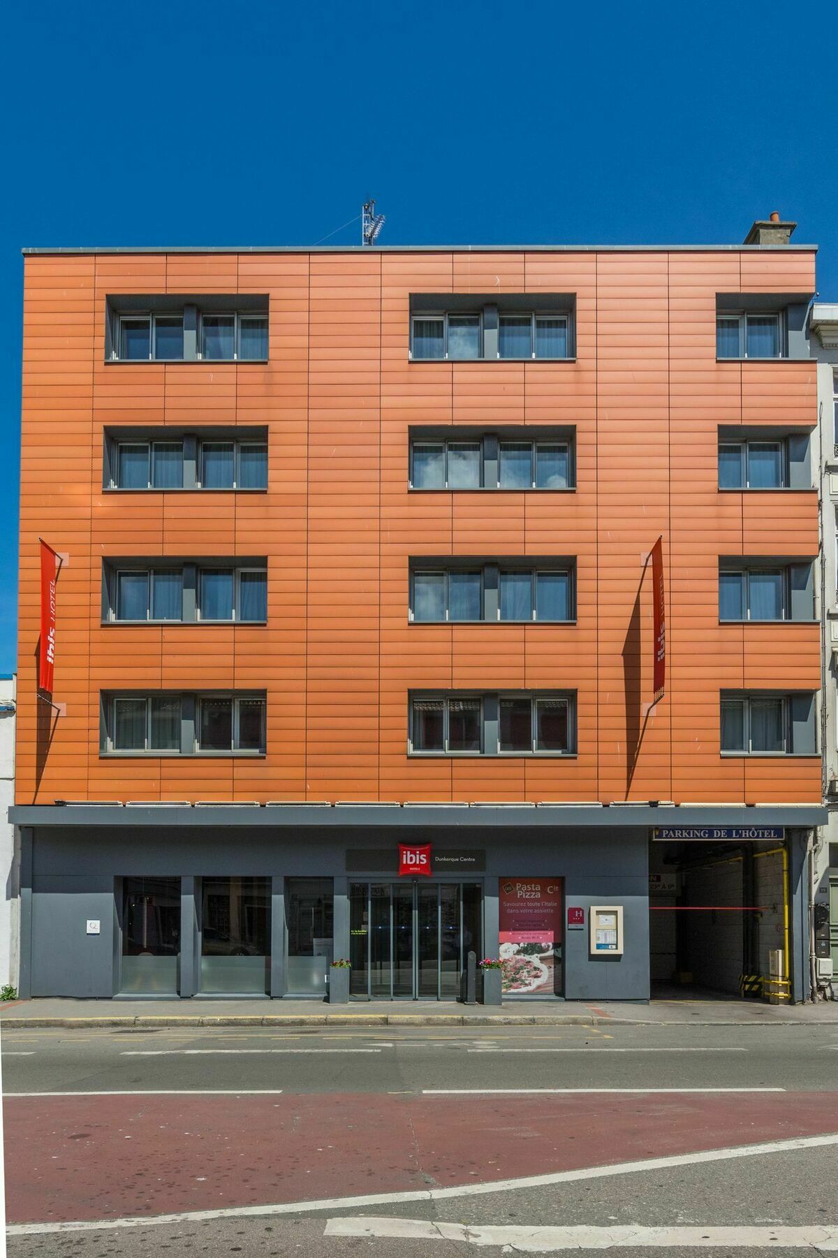 敦刻尔克宜必思酒店 外观 照片